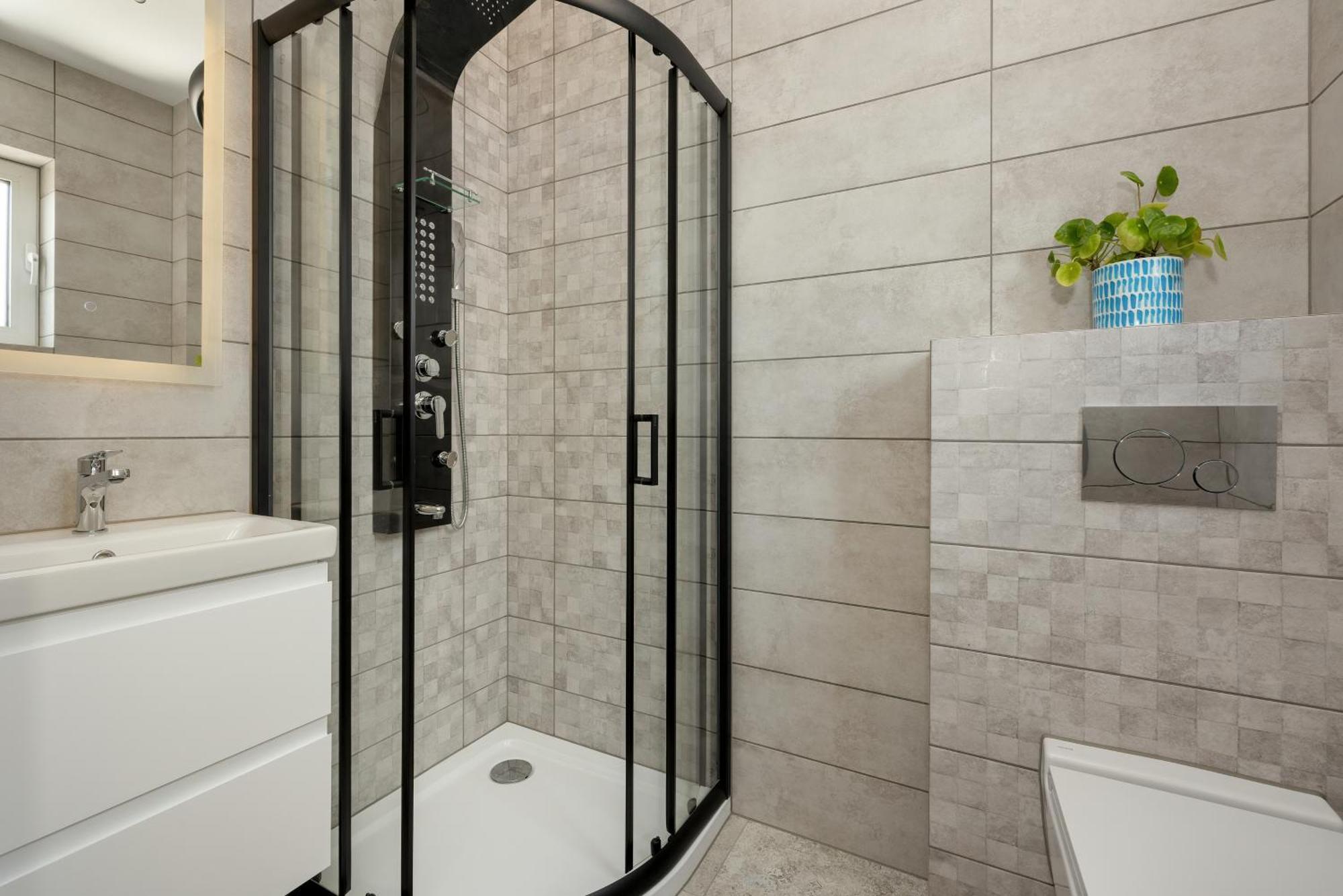 Akwamaryn Apartamenty Реваль Экстерьер фото